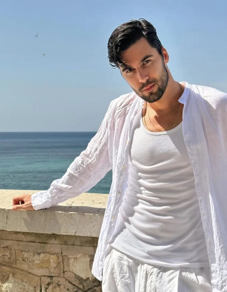 Dean Pelić