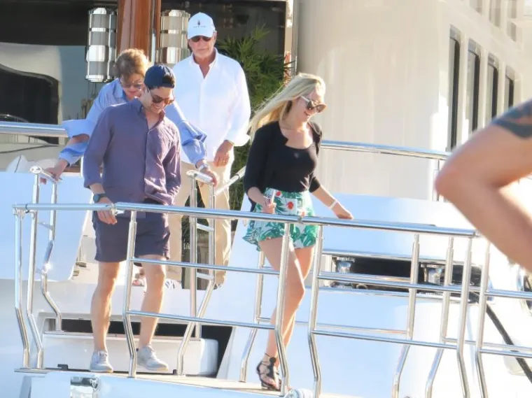JOŠ JEDAN AMERIČKI BOGATAŠ DOPLOVIO U SPLIT: 3,8 milijardi težak Rick Caruso uživa na našem Jadranu