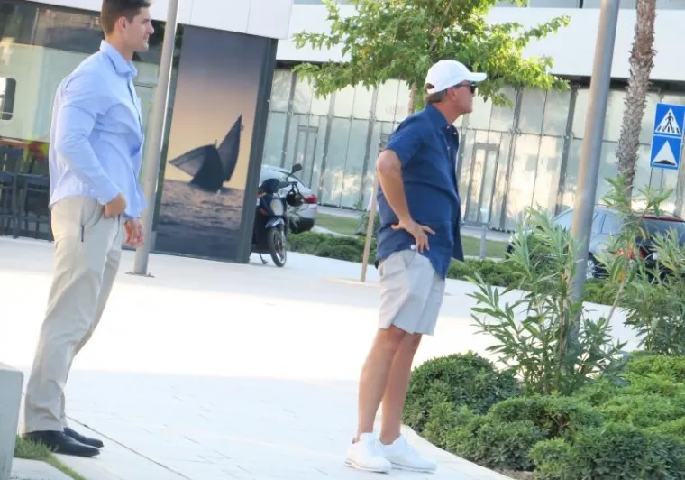 JOŠ JEDAN AMERIČKI BOGATAŠ DOPLOVIO U SPLIT: 3,8 milijardi težak Rick Caruso uživa na našem Jadranu