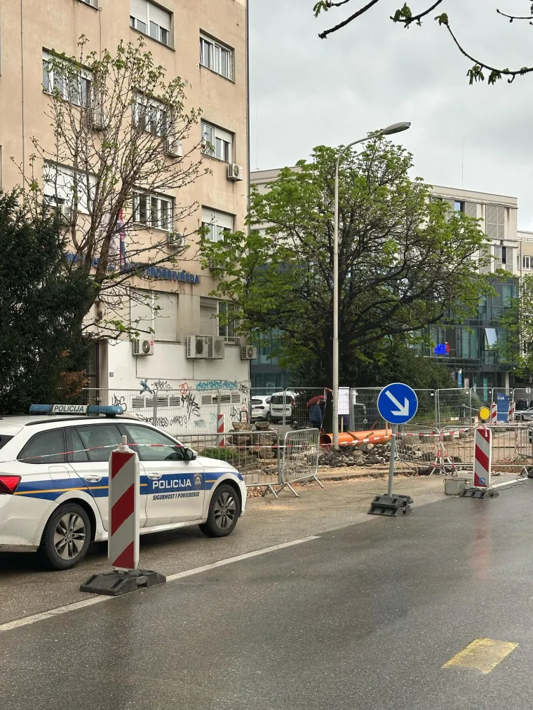 Ključan trenutak bio je bijeg taoca: Razbojnik se tada odlučio na kobni potez...