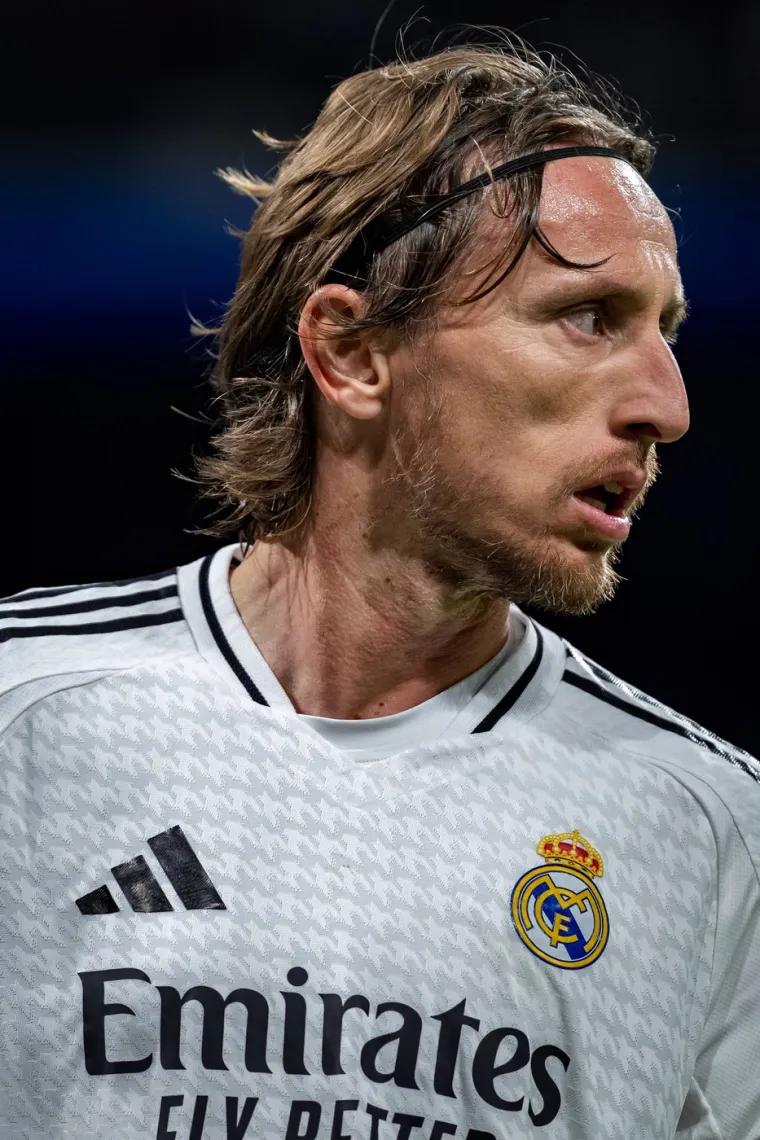 Uhvaćeni na djelu: Evo što je Modrić napravio Sučiću poslije infarktnog okršaja