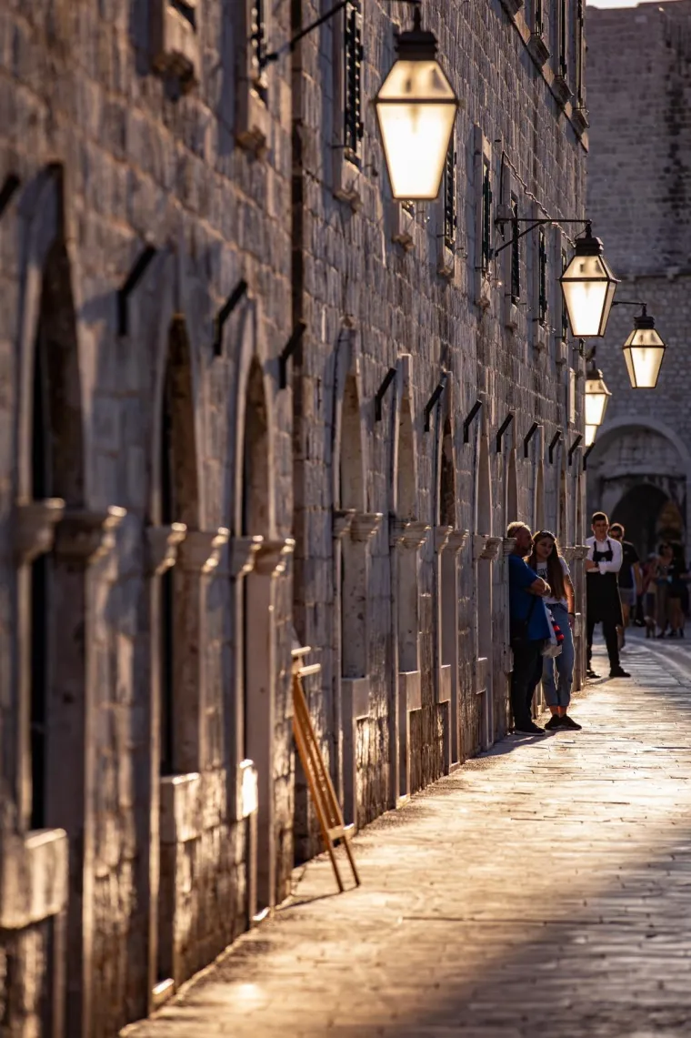 Prizori iz Dubrovnika gotovo da podsjećaju na vremena starog normalnog
