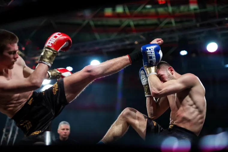 Martinjak brutalnim nokautom zaledio dvoranu, Bertić ugasio suparnika u stilu Cro Copa