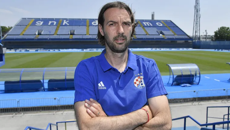 Mikić možda nema toliko iskustva kao sportski direktor, no radi se o igraču izuzetnog nogoemtnog znanja koji trenutno radi dobar posoa u slovenskome prvoligašu. Osim toga radi se o miljeniku navijača koji bi se brzo uklopio u Dinamu.