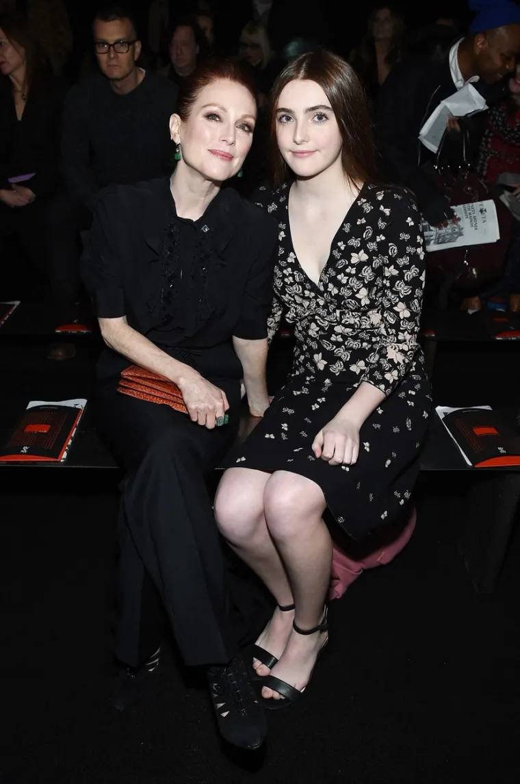 Julianne Moore i Liv Freundlich