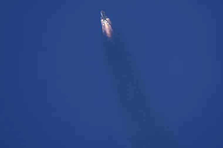 Kina lansirala svemirsku letjelicu s trojicom astronauta: Neće ih biti na Zemlji čak tri mjeseca!