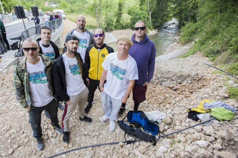 Građani zaustavili radove na izgradnji mini hidroelektrana: Prosvjed je uveličala i poznata grupa glazbenika iz BiH