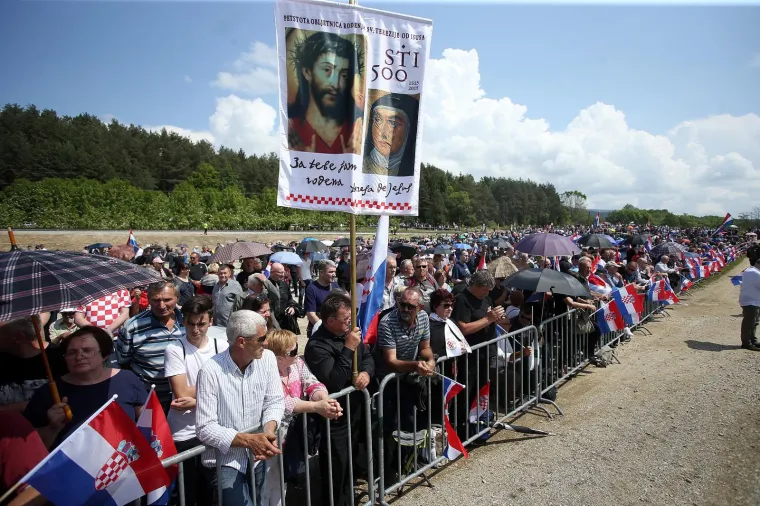 POGLEDAJTE KAKO JE DANAS BILO U BLEIBURGU: Središnja komemoracija žrtvama bleiburške tragedije i hrvatskog križnog puta