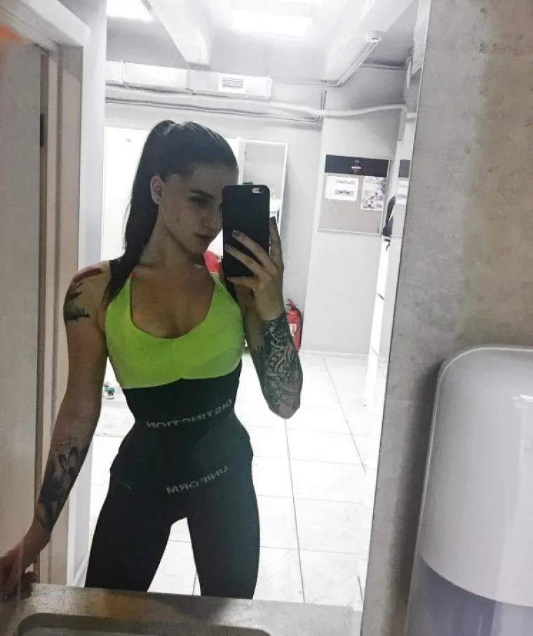 ČUDESNO SE OPORAVILA OD ANOREKSIJE: Imala je 30 kilograma, a danas se hvali oblinama i fotkama iz teretane