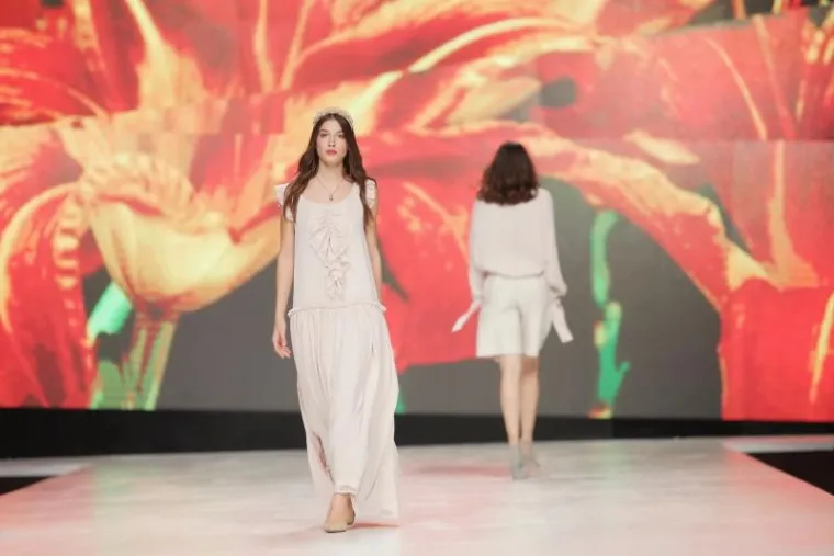 Rober Sever romantičnom proljetnom revijom otvorio 24. Fashion.hr