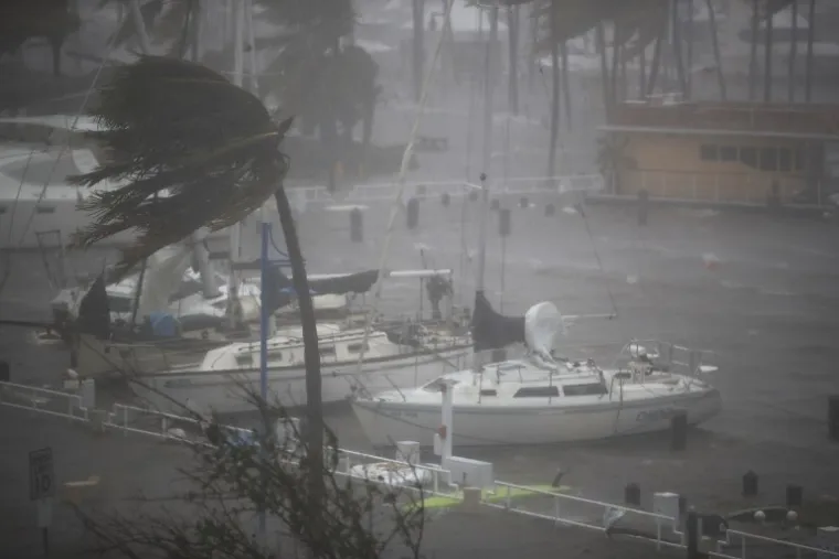POGLEDAJTE RAZORNE POSLJEDICE URAGANA: Evo kako izgleda Miami nakon što je kroz njega protutnjala Irma