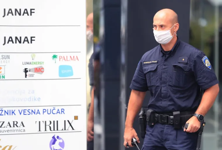 USKOK U AKCIJI OD JUTRA, PRETRESI NA VIŠE LOKACIJA: Reporteri obišli sva ključna mjesta