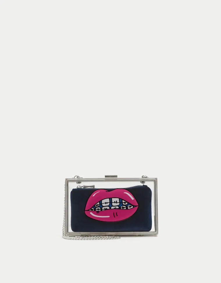 Prozirna torbica s printom usana, Pull&amp;Bear, 249,90 kuna