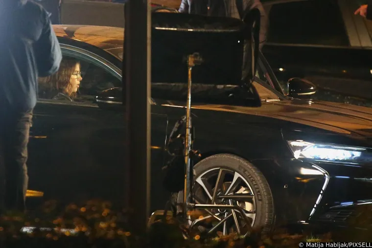 Vidi, vidi, pa to je Kate Beckinsale! Holivudska ljepotica snima film u Zagrebu, fotograf ju je ulovio taman na setu
