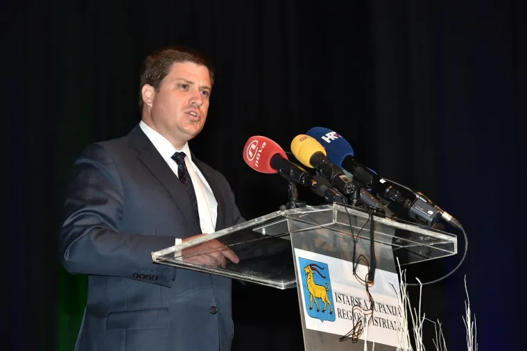 Oleg Butković, ministar prometa i veza.