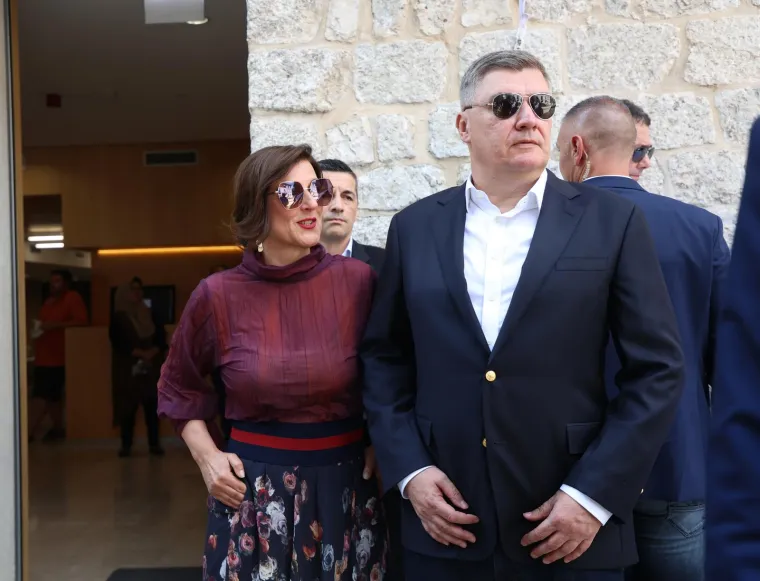 Sinjsku alku budno pratile bolje polovice naših političara: Sanja Musić Milanović je blistala