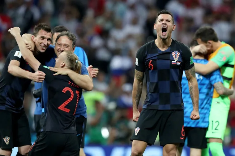 Hrvatska nogometna reprezentacija izborila je polufinale svjetskog prvenstva u Rusiji, drugo u svojoj povijesti, nakon što je boljim izvođenjem jedanaesteraca (4:3) slavila protiv domaćina u četvrtfinalnom susretu.