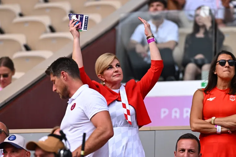 Kolinda u nikad strastvenijim scenama: Bodri naše olimpijce kao da nema sutra