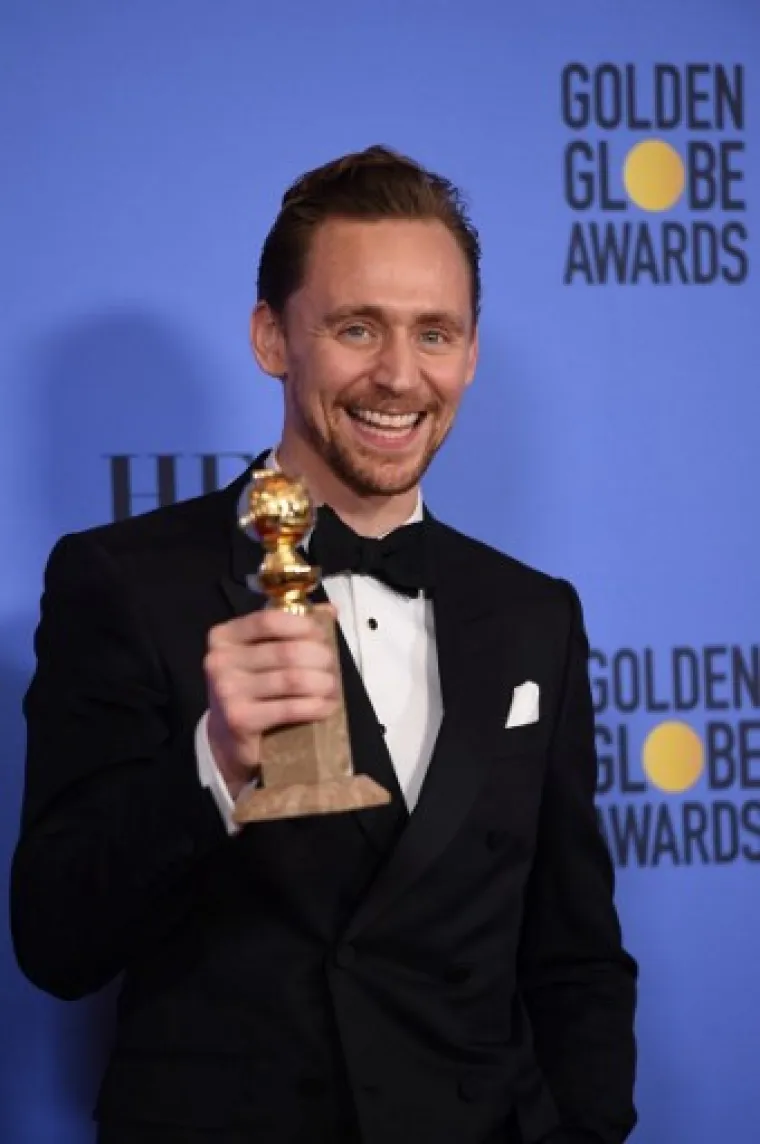 Globus za najbolju mušku ulogu u seriji ograničenog trajanja dobio Tom Hiddleston za seriju 'The Night Manager'.