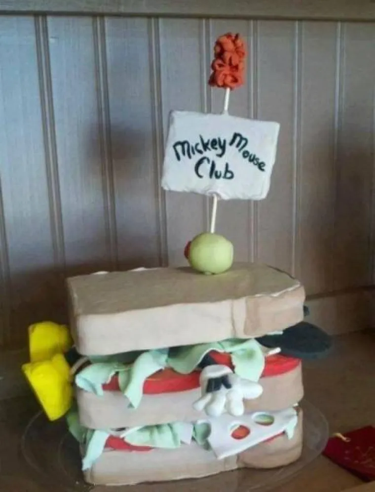VJEROVALI ILI NE, OVO SU TORTE: Vješti slastičari uspjeli zavarati mnoge sladokusce, pogledajte njihove kreacije