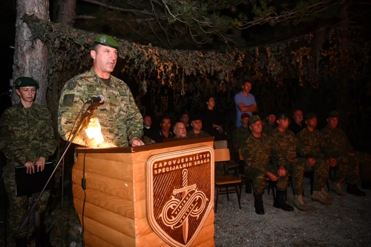SVEČANA PRISEGA POD OKRILJEM NOĆI: Hrvatska dobila 11 novih komandosa