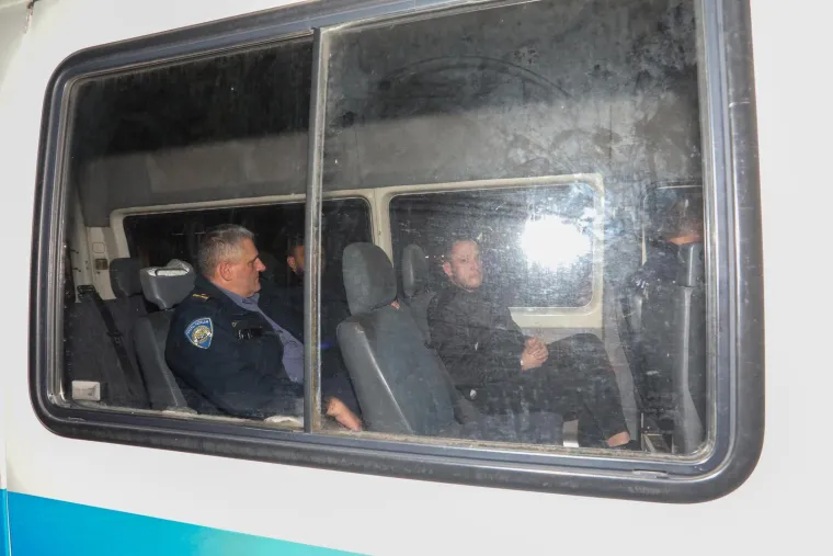 Ovo su prevaranti koji su varali starije građane u Zagrebu: Neki su se pokušali sakriti pred kamerama, neke nije bilo briga