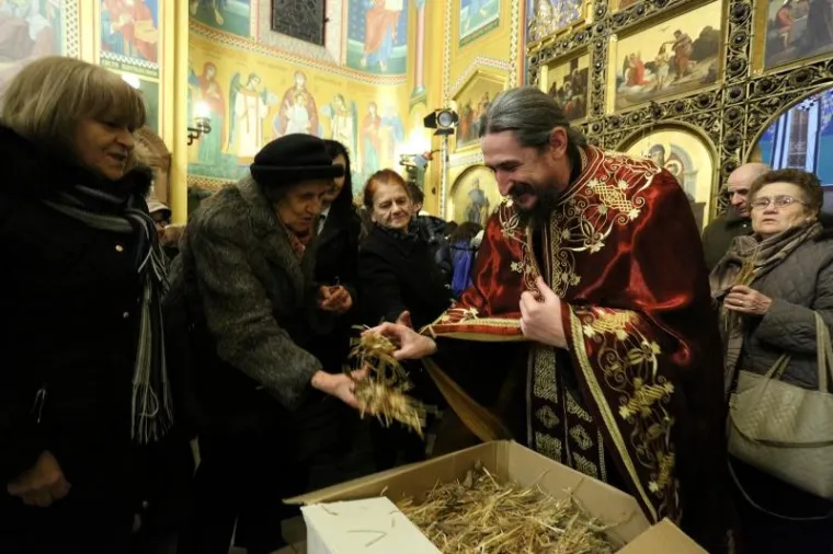 Pravoslavni vjernici proslavili Badnjak