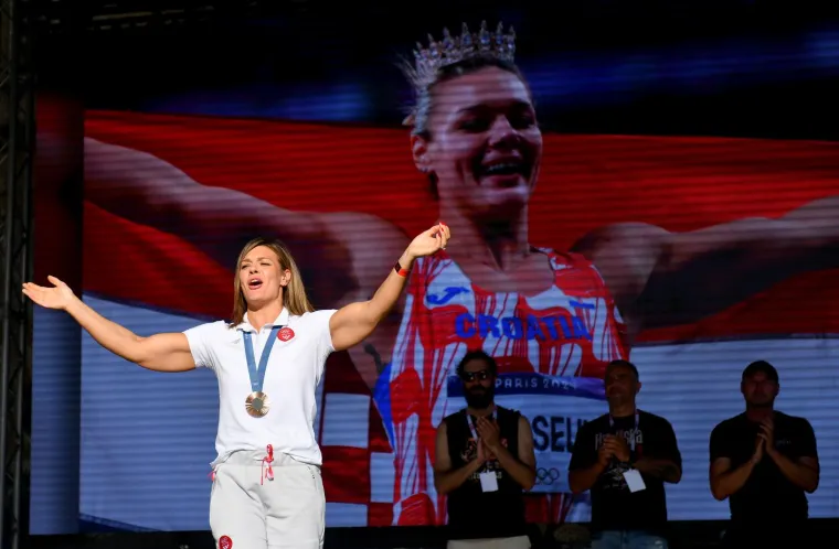 Zagreb dočekao hrvatske olimpijce: Pjevalo se i skakalo u čast naših junaka iz Pariza