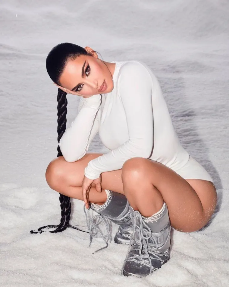 Nitko se nije transformirao onako kako to čini Kim Kardashian: Ovo su najseksi fotke iz svake njezine faze