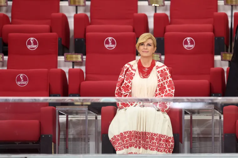Poznata lica prate utakmicu Hrvatske i Kanade: Stigla obitelj Vatrenog i bivša predsjednica