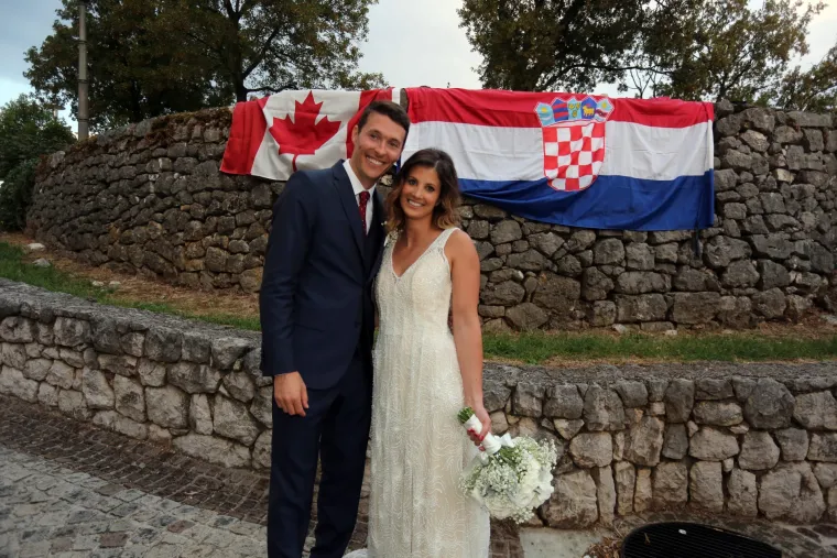 Bivša skijašica Ana Jelušić i njen dugogodišnji dečko vjenčali se na Trsatskoj gradini