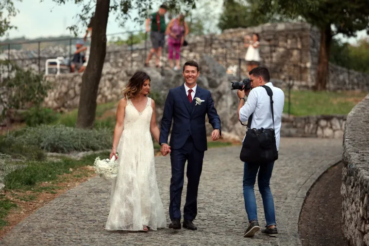 Bivša skijašica Ana Jelušić i njen dugogodišnji dečko vjenčali se na Trsatskoj gradini