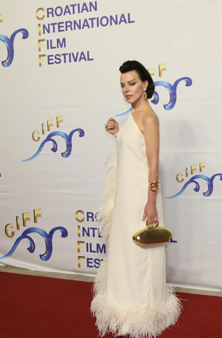 Na filmskom festivalu u Šibeniku uživale poznate face: Među njima holivudska glumica