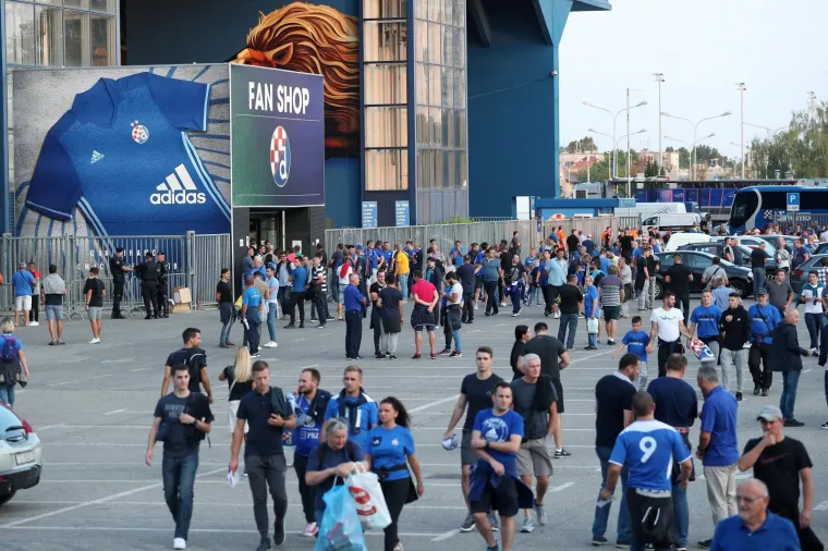 NAVIJAČI STIŽU NA MAKSIMIR: Dinamo će u lovu na Ligu prvaka imati podršku kakvu već dugo nije imao