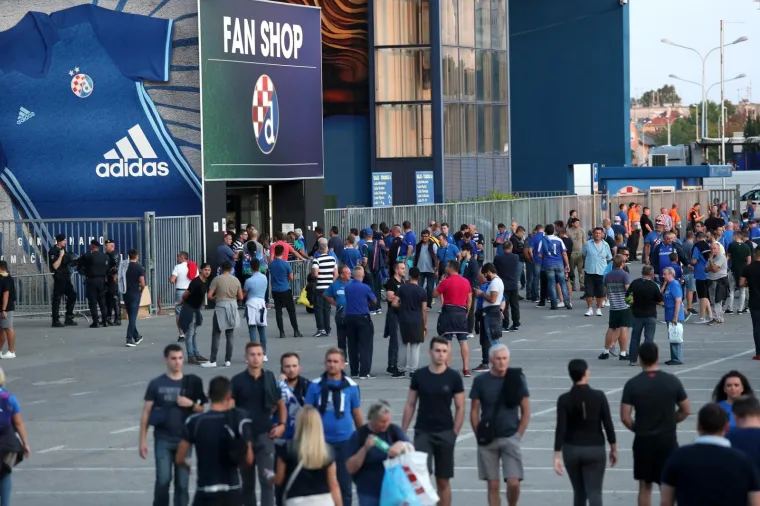 NAVIJAČI STIŽU NA MAKSIMIR: Dinamo će u lovu na Ligu prvaka imati podršku kakvu već dugo nije imao