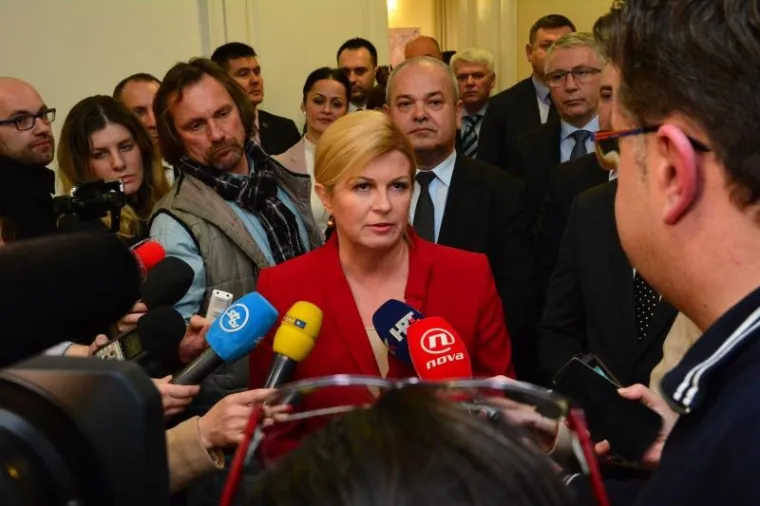 SLAVONSKI BROD: Predsjednica Grabar-Kitarović o rješavanju onečišćenja zraka