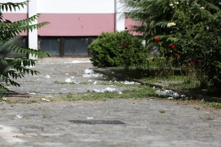 Izbjeglice su prosvjedovale jer žele nastaviti put prema zapadnim zemljama.