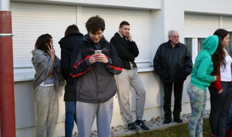 STUDENTSKI DOM U PLAMENU: Vatra gutala sobe studenata u 'Cvjetnom'