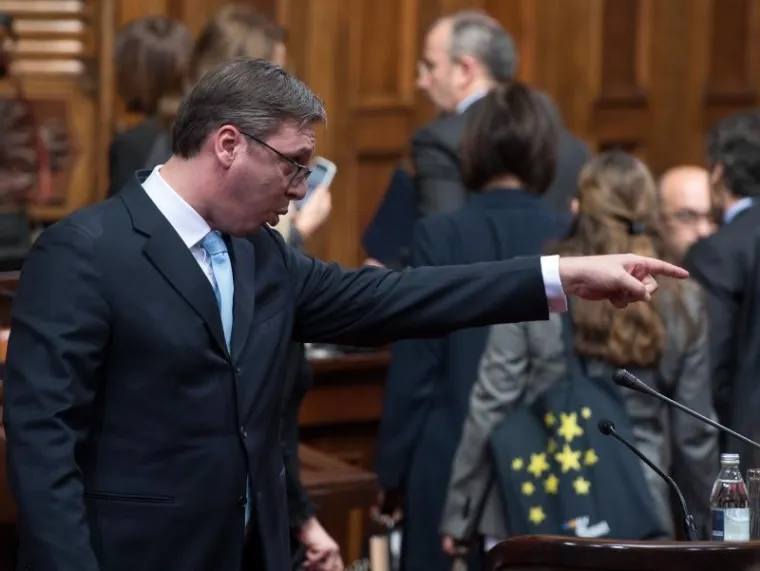 Šešelj i radikali ometali govor šefice EU diplomacije u Skupštini Srbije