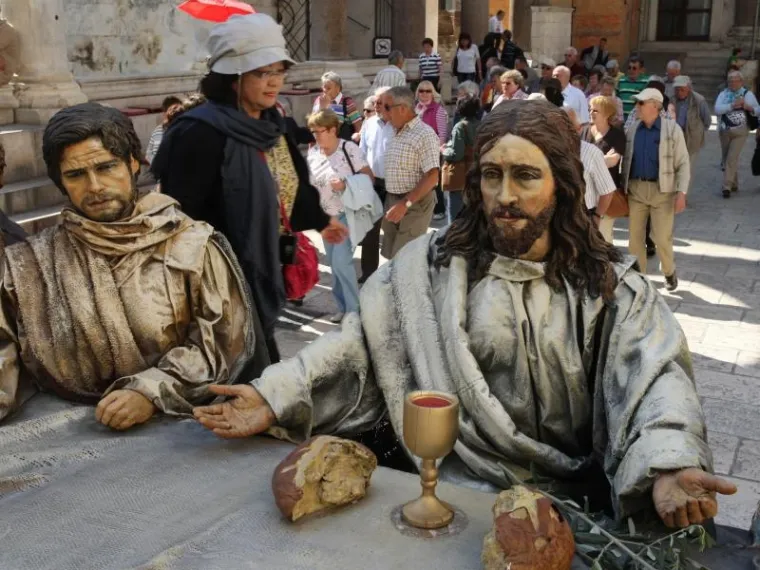 Isus Isus7