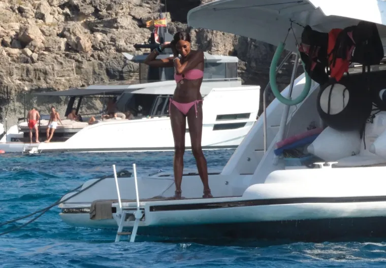 Naomi Campbell i Eiza Gonzalez 