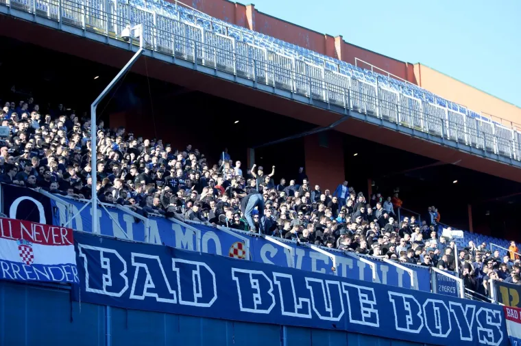 Vikend na tribinama. BBB se prisjetili pokojnih Ćustića i Despića, Torcida skupljala priloge za Milu, nisu izostale velike bakljade