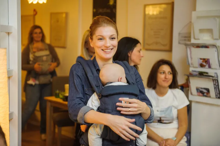 Obitelj Ergobaby dobila novog člana - pogledajte tko je sve došao na predstavljanje