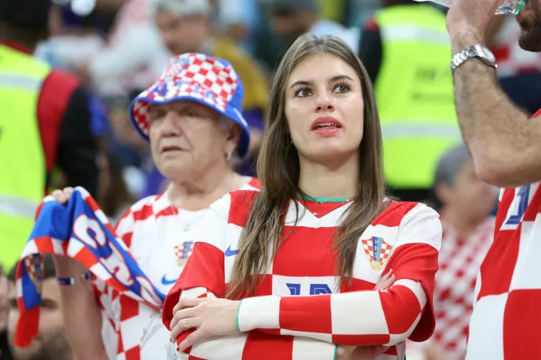 Zaboravite na Ivanu Knoll! Ove samozatajne navijačice očarale su apsolutno sve na stadionu