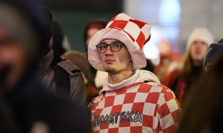 FOTO Tuga i nevjerica na licima hrvatskih navijača nakon poraza od Argentine