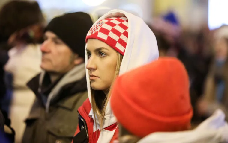 FOTO Tuga i nevjerica na licima hrvatskih navijača nakon poraza od Argentine