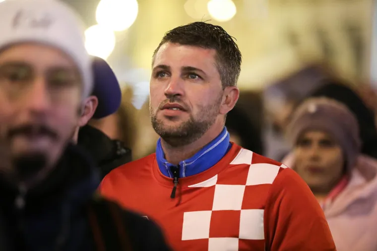 FOTO Tuga i nevjerica na licima hrvatskih navijača nakon poraza od Argentine