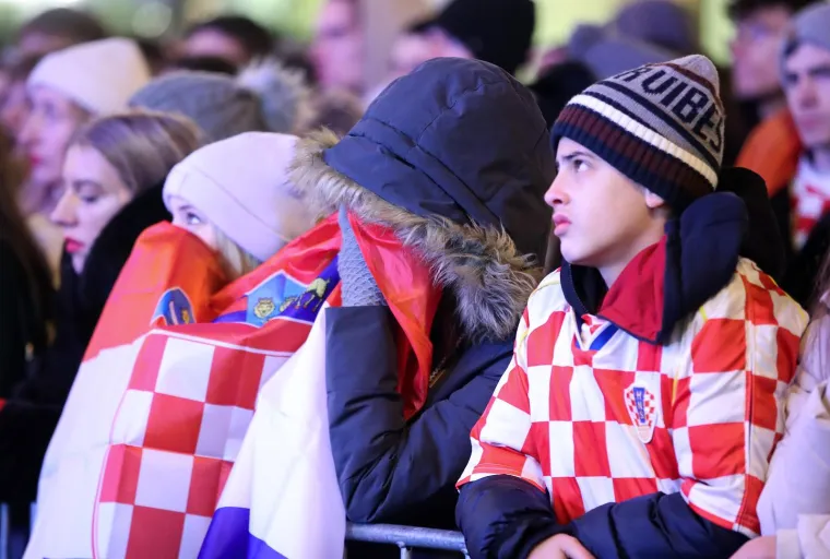 FOTO Tuga i nevjerica na licima hrvatskih navijača nakon poraza od Argentine
