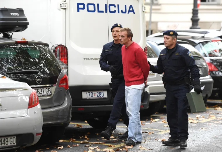 ZVJERSKI ZLOČIN ŠOKIRAO HRVATSKU: Osumnjičeni za ubojstvo starice u Bedekovčini priveden na sud u Zagrebu