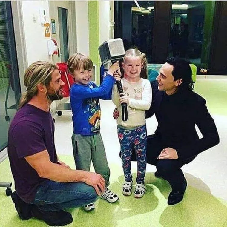 Slike koje dokazuju da glumci koji glume 'Avengerse' nisu superheroji samo na platnu